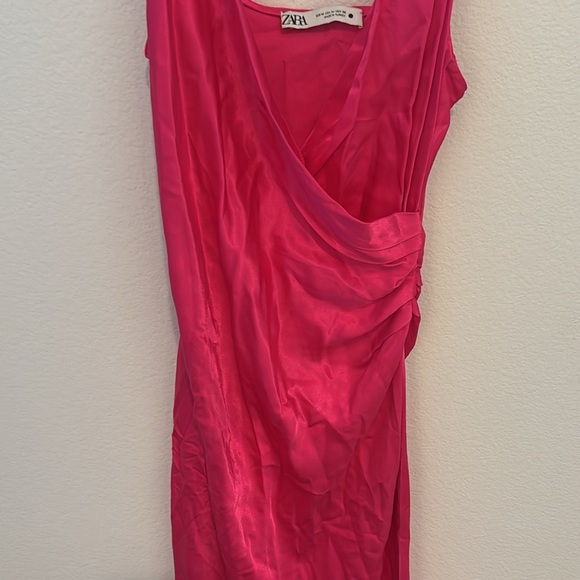 Zara hot pink satin dress - Picture 7 of 8